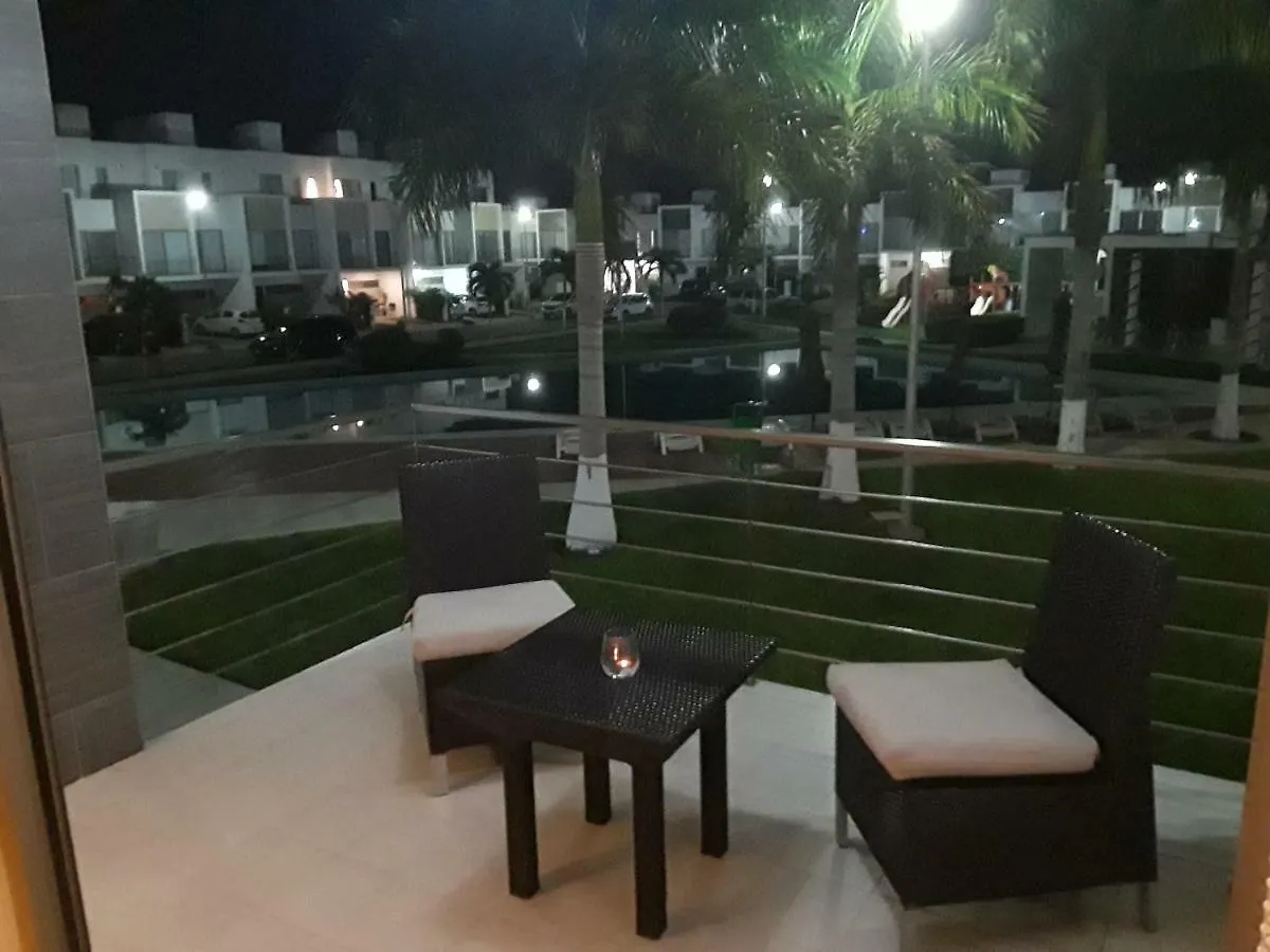 Residencial Vita Residenze Apartment Cancun